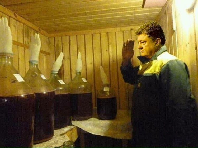 Порошенко пообещал помогать новому главкому ВСУ, с которым "лично знаком с 2014 года"