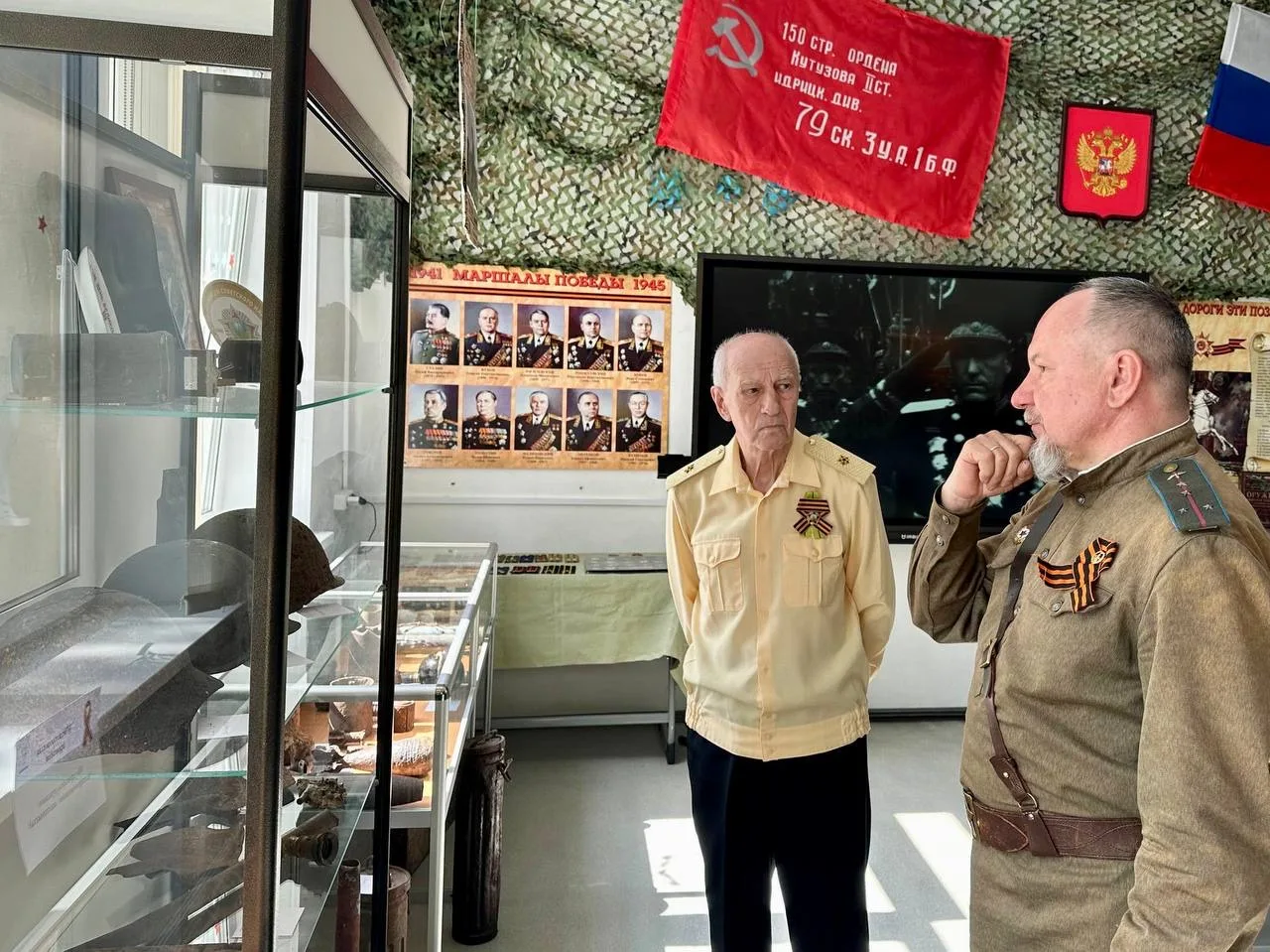 🪖В нашей школе открылся Зал Боевой Славы!  В преддверии священного праздника — Дня Победы, в стенах 