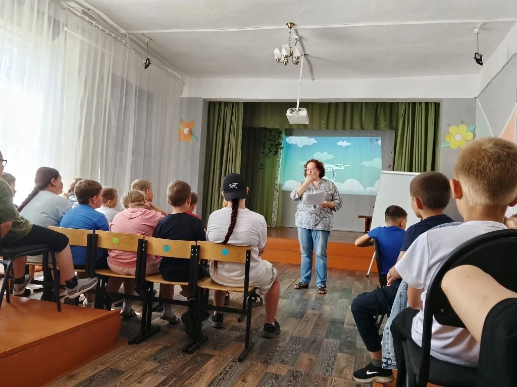Сегодня, в первый день смены в пришкольном лагере мы уделили большое внимание вопросам ...