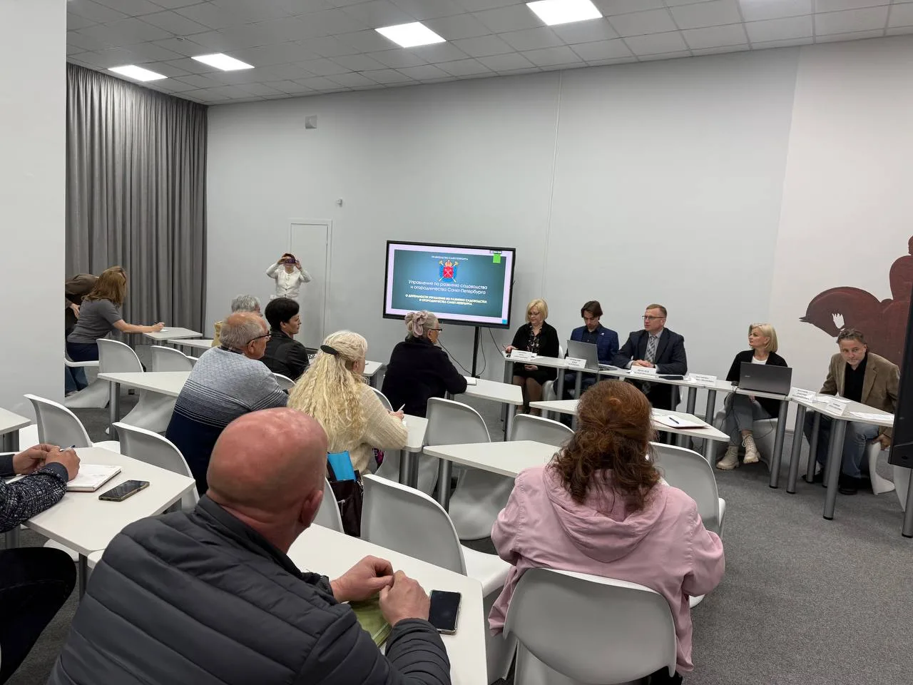15 мая Управление по развитию садоводства и огородничества Санкт-Петербурга приняло уча...