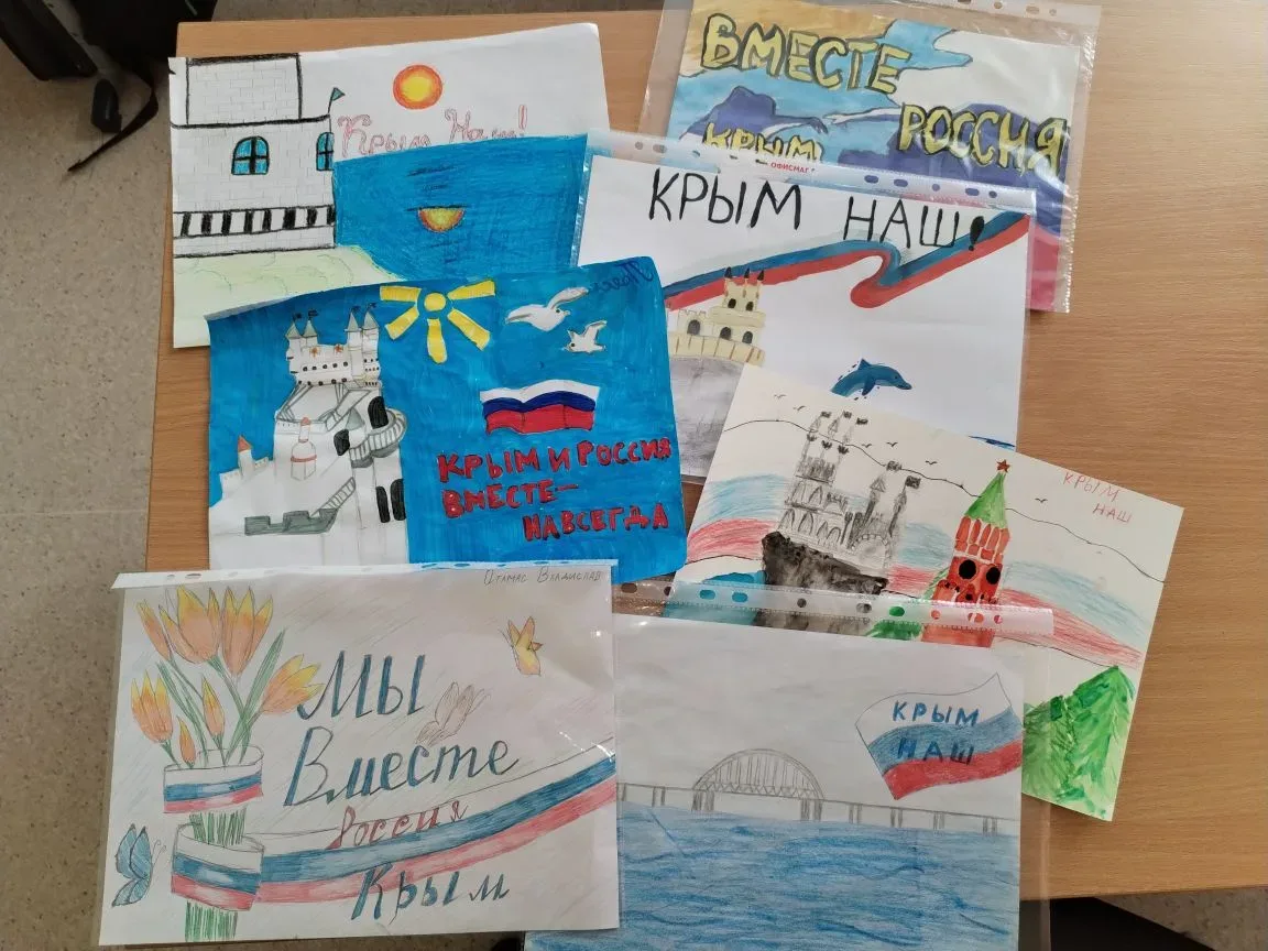Крым и Россия — мы едины! 🌊🇷🇺  Сегодня в классах нашей школы царила особая атмосфера. Прошли классны