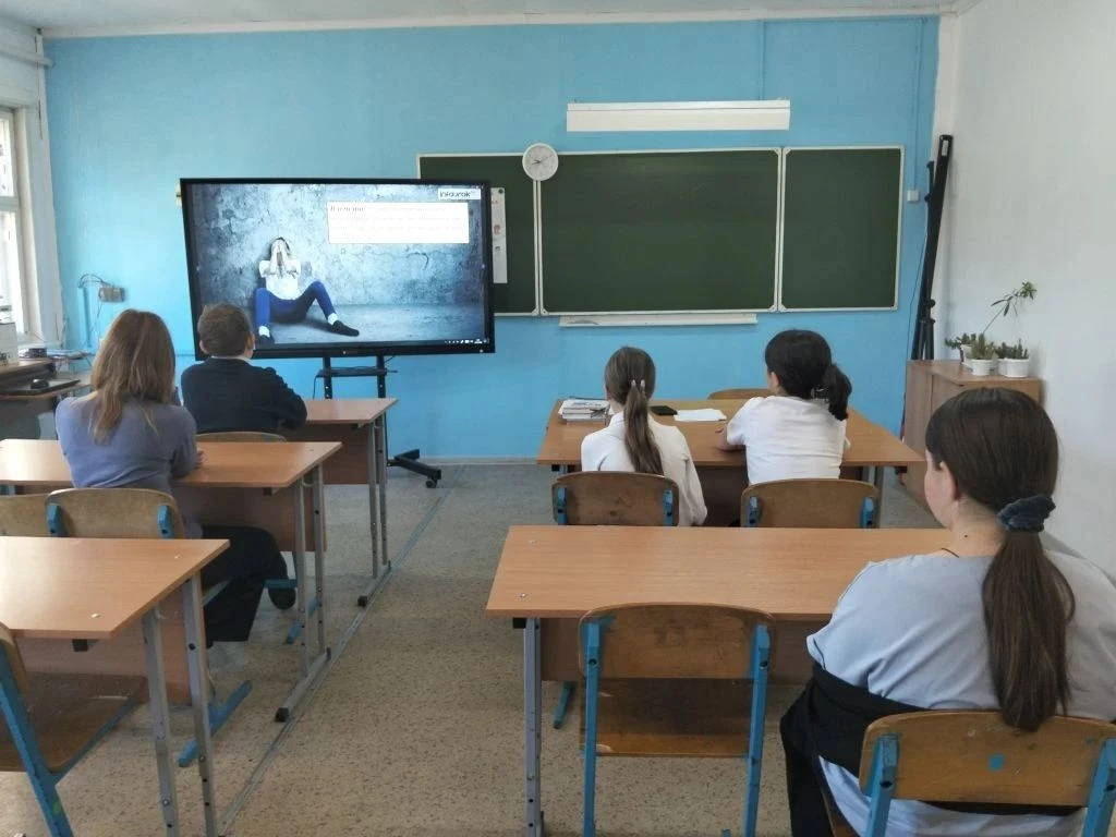 ️Сегодня в стенах нашей школы состоялось мероприятие - классный час на тему профилактик...