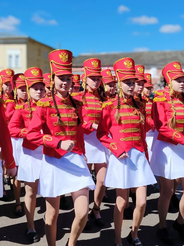 🎈🎇🎆 Парад Победы в Козьмодемьянске: юнармейцы почтили память героев  💯 9 мая в городе Козьмодемьянск