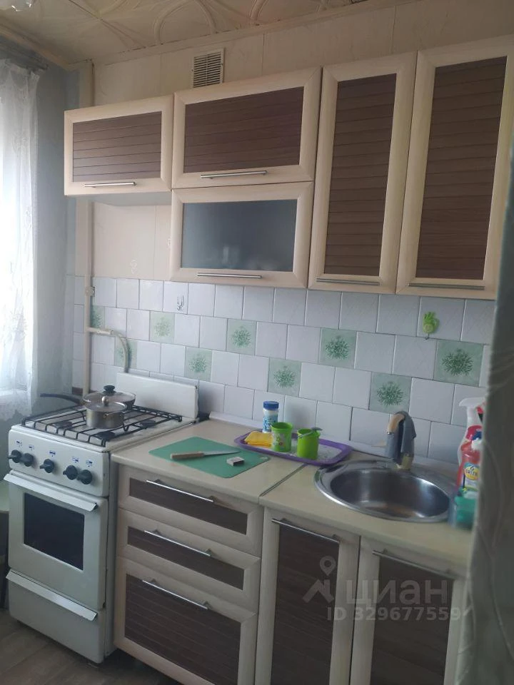 Сдам без посредников: 1-комнатная квартира, 30м²