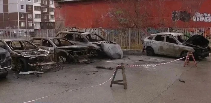 Видео пермского Парада современных и раритетных автобусов