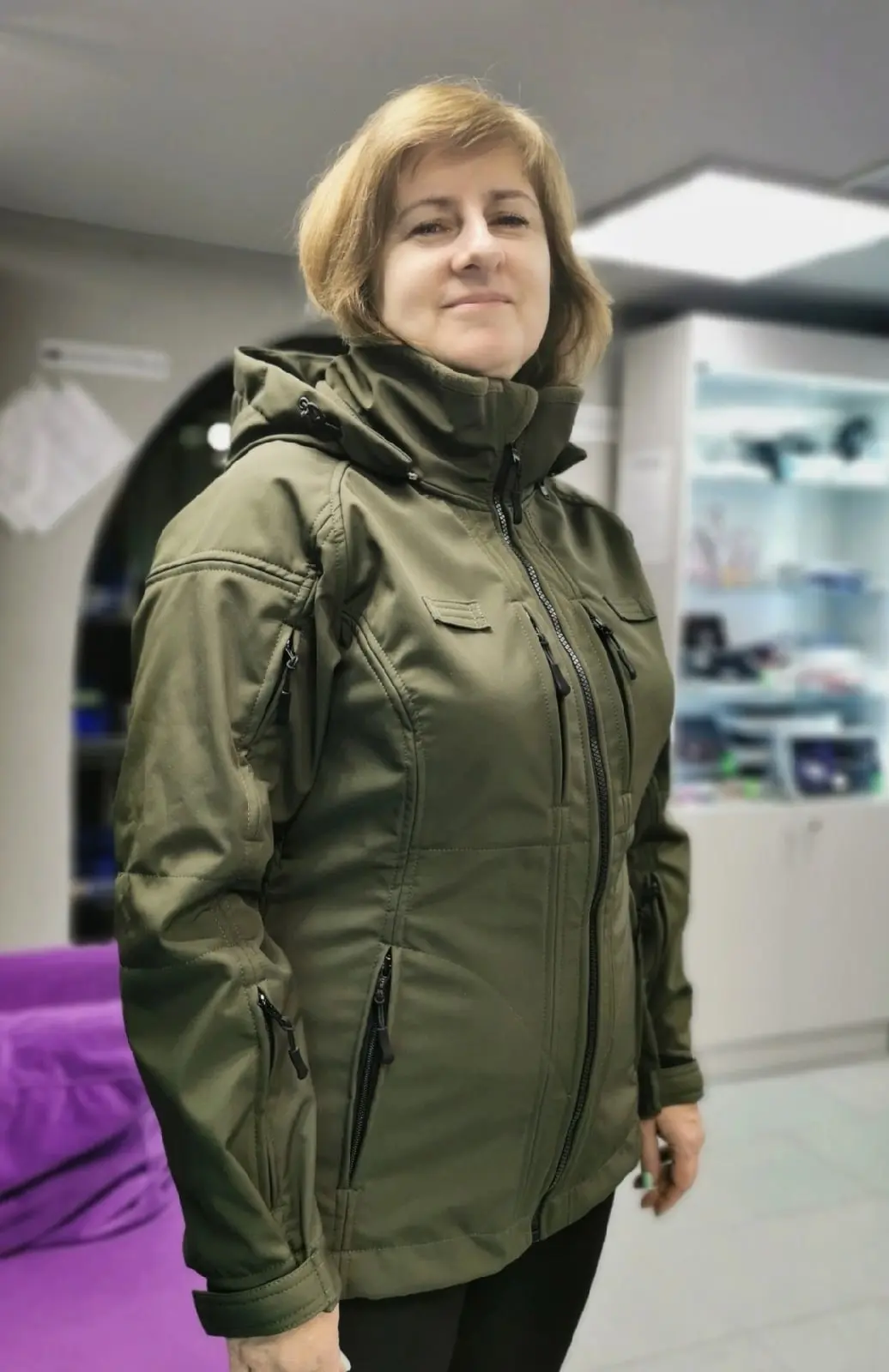 ✅Куртка тактическая женская демисезонная 
💰8580₽
- Приталенный силуэт.
- Основной материал - Softsh