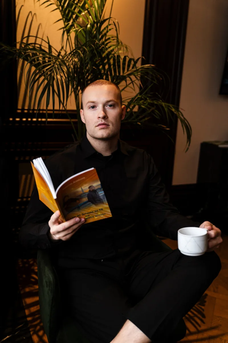 Видели новость, что детдом хочет засудить экс-воспитанника за книгу об ужасах детства? ...