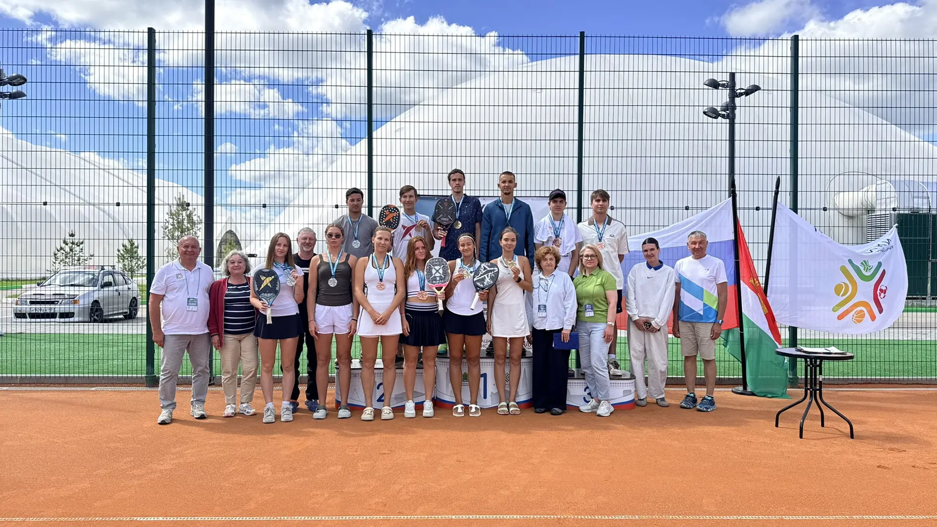 🏆 КУБОК РОССИИ ПО ПЛЯЖНОМУ ТЕННИСУ ЗАВЕРШЁН!

Погода пыталась поменять наши планы, но у неё ничего 