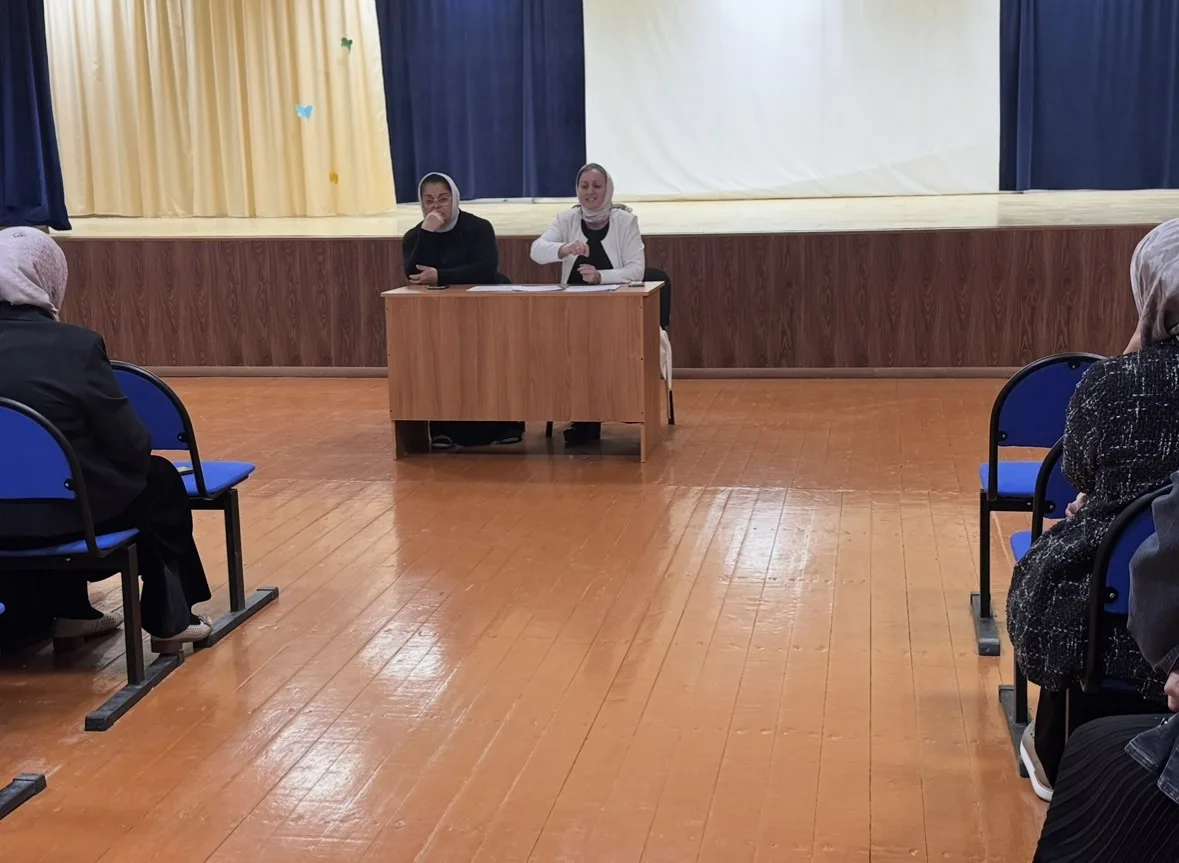 Перед началом летних каникул в нашей школе состоялось собрание для родителей, главной темой которого