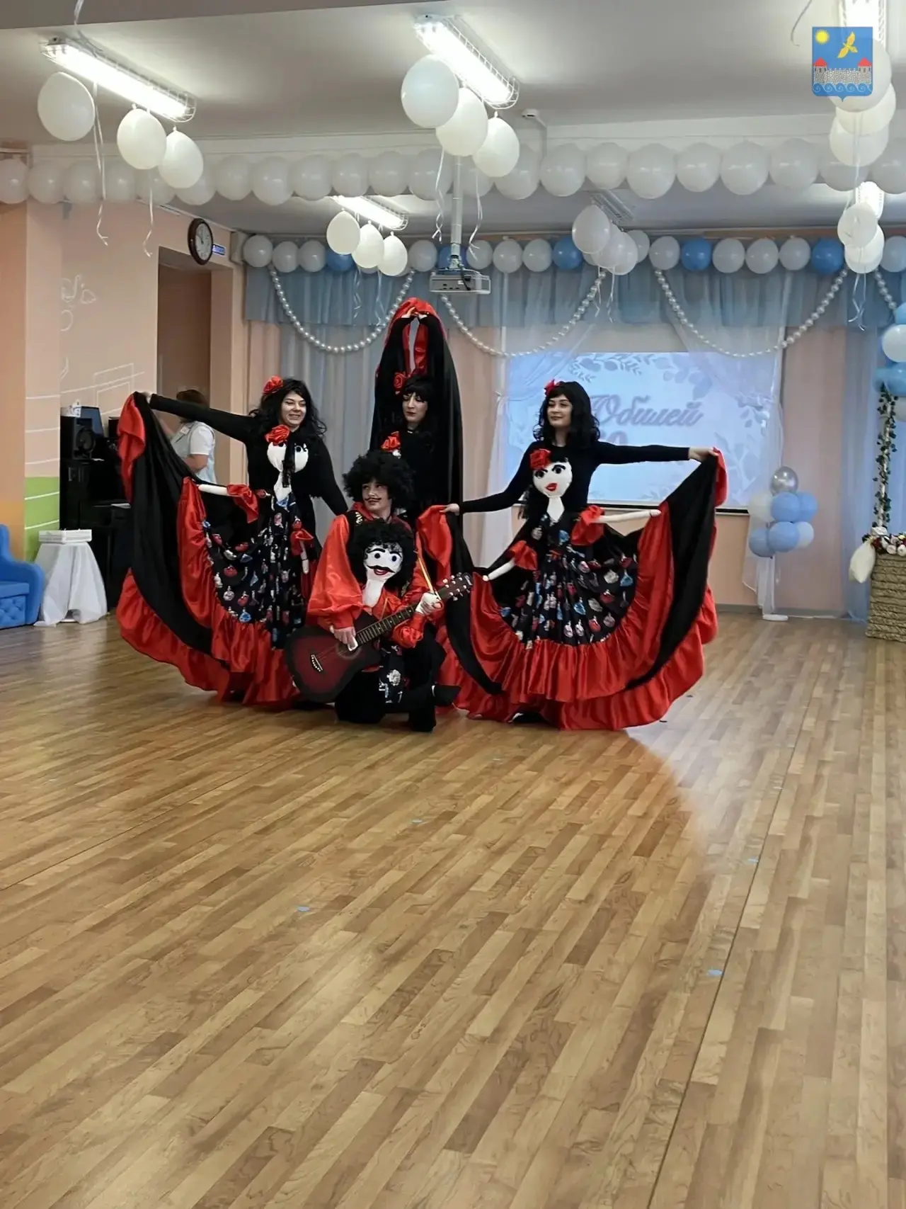 🎉 Детский сад в Усть-Луге отметил 60-летний юбилей В Усть-Луге состоялось праздничное мероприятие, п