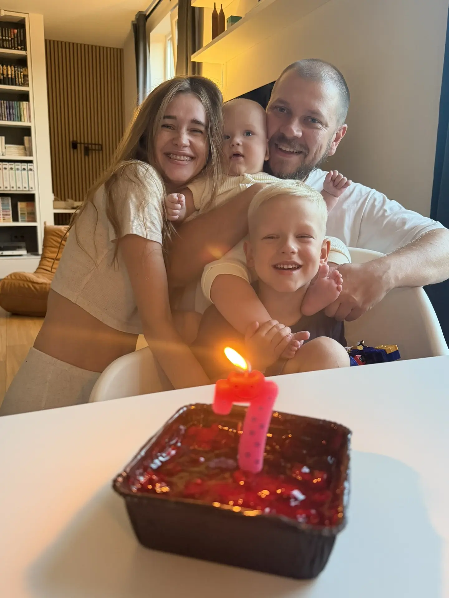 Народ до сих пор спрашивает, не беременна ли я, а Сашке тем временем уже 7 месяцев 🫣🥳