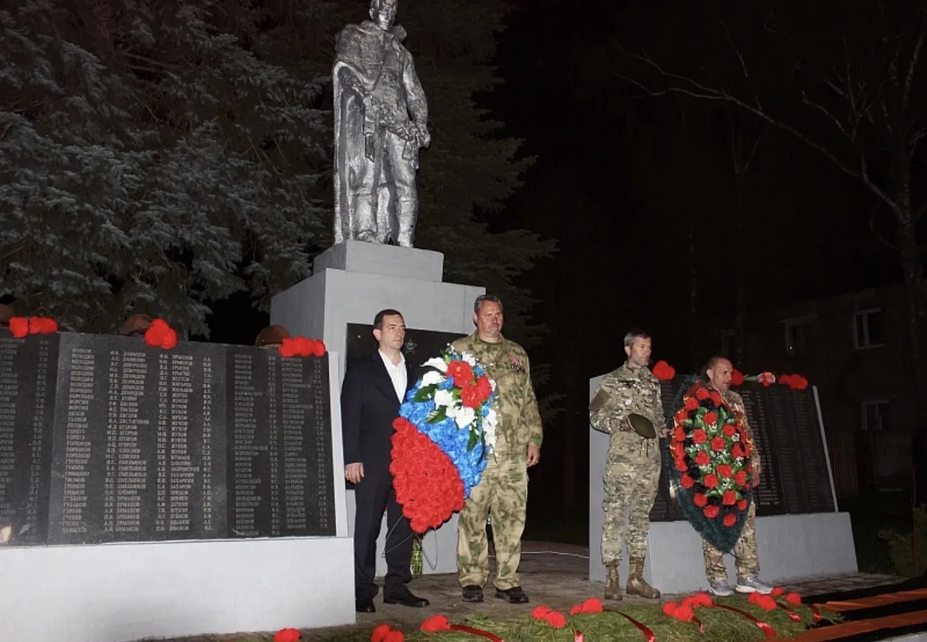 🎖️ 8 мая в посёлке городского типа имени Цюрупы было проведено памятное мероприятие "Я помню, значит