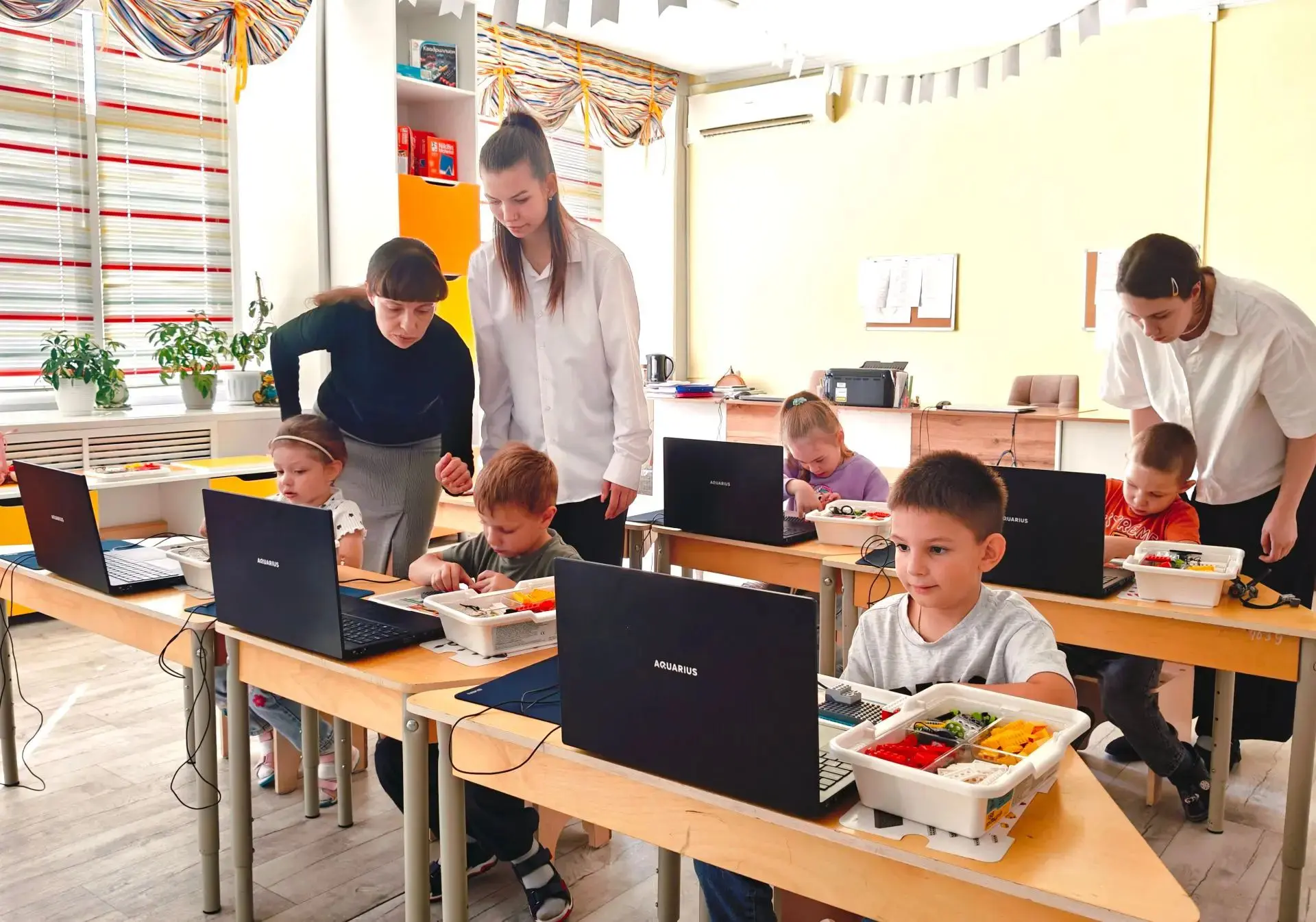 🚀 Код к будущему: открылась Школа робототехники для дошколят!