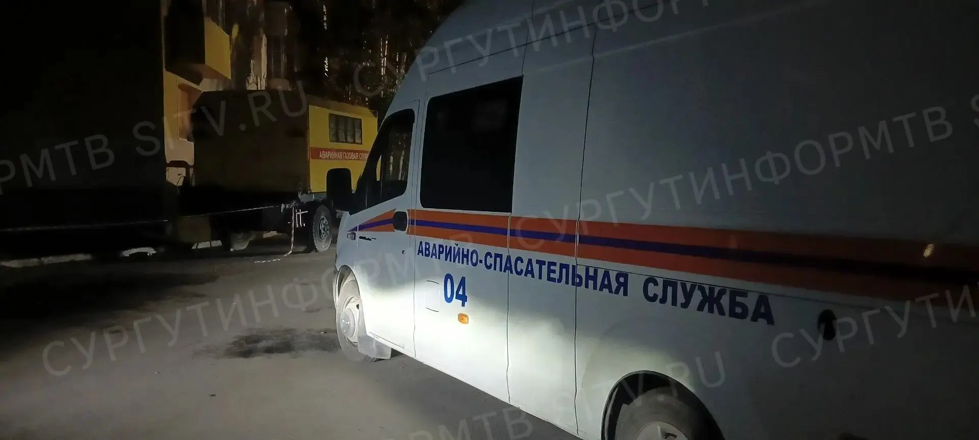 💬 Жильцы многоэтажки на Набережном проспекте жалуются на запах газа