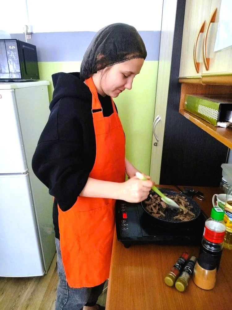🧑‍🍳На нашем кружке "Поварята" дети учатся готовить не только традиционные русские блю...