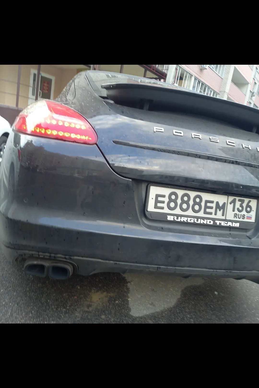 👨‍💻 Пользователь VK #58595239

6д. 5 подъезд, габариты горят и люк не совсем закрыт...

💬 обсудит