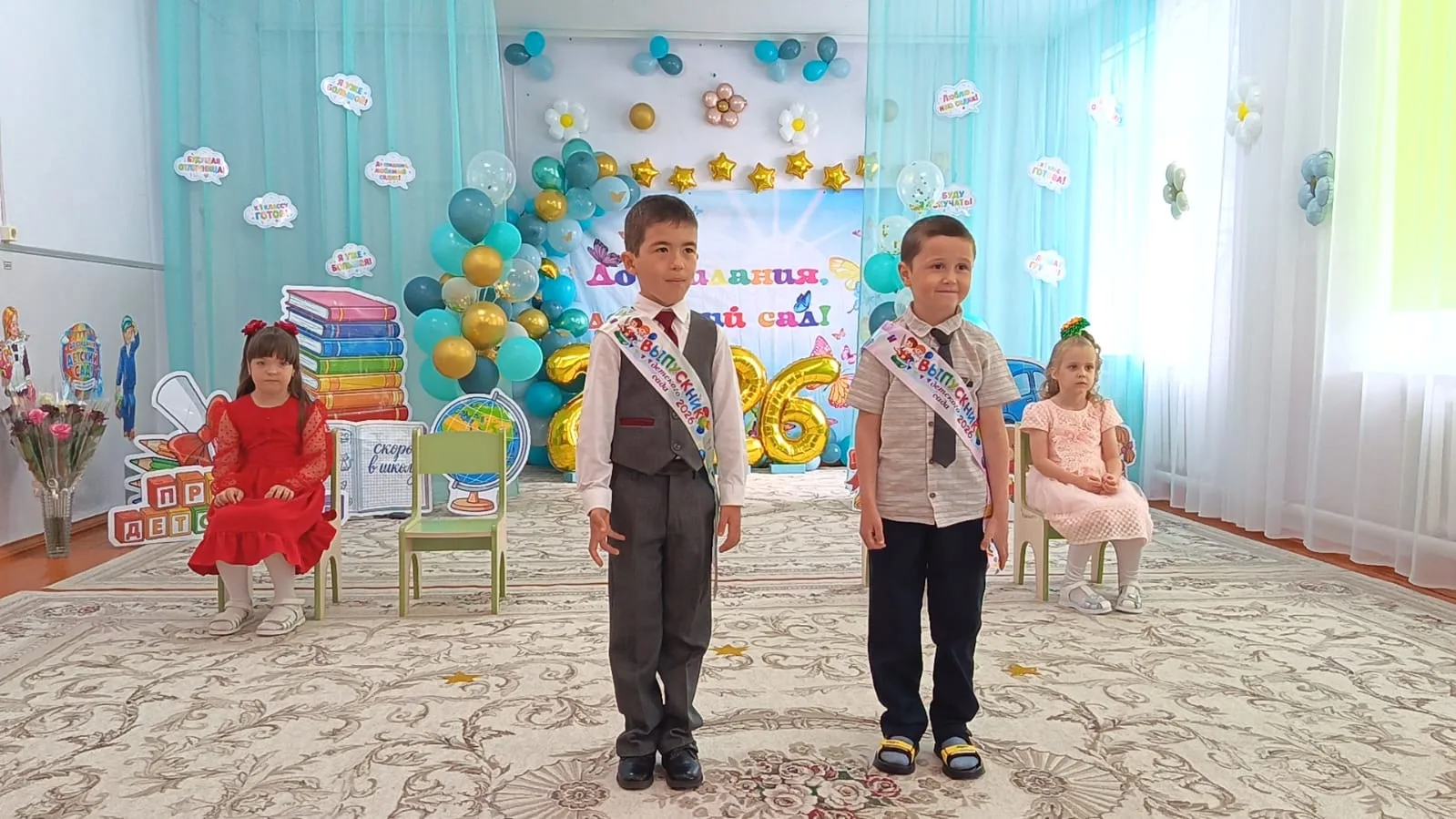 🎓✨ Звездный выпускной в старшей группе! ✨🎓