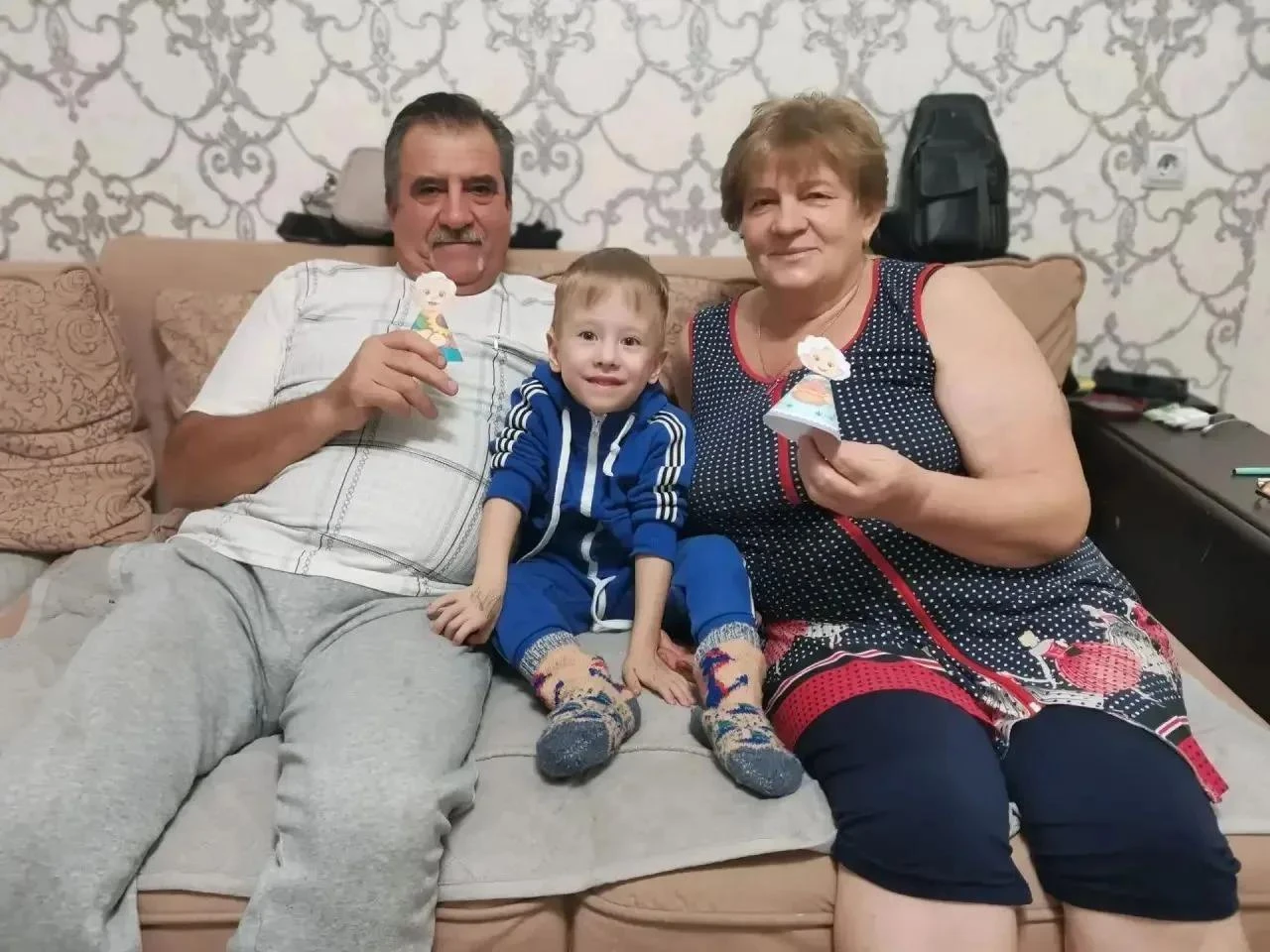 Сегодня в нашей группе по-настоящему тепло и уютно, ведь мы продолжаем играть в наши лю...