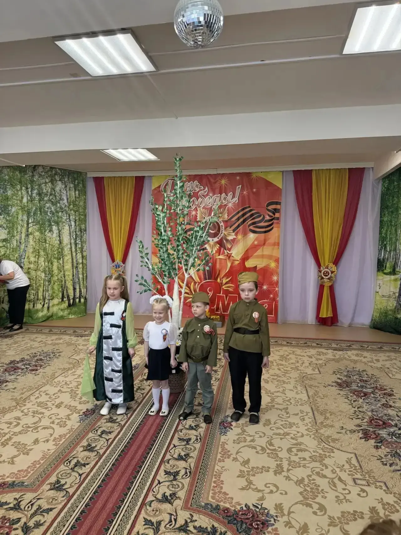В преддверии великого праздника Дня Победы в корпусе «Сказка» дошкольного отделения прошло мероприят