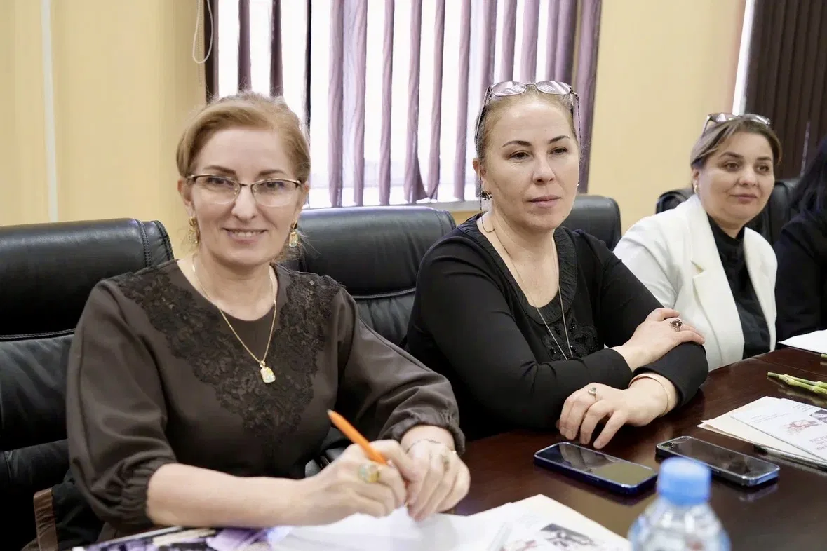 В КЧГУ прошёл круглый стол «Психология Победы: ресурсы стойкости»  В Карачаево‑Черкесском государств