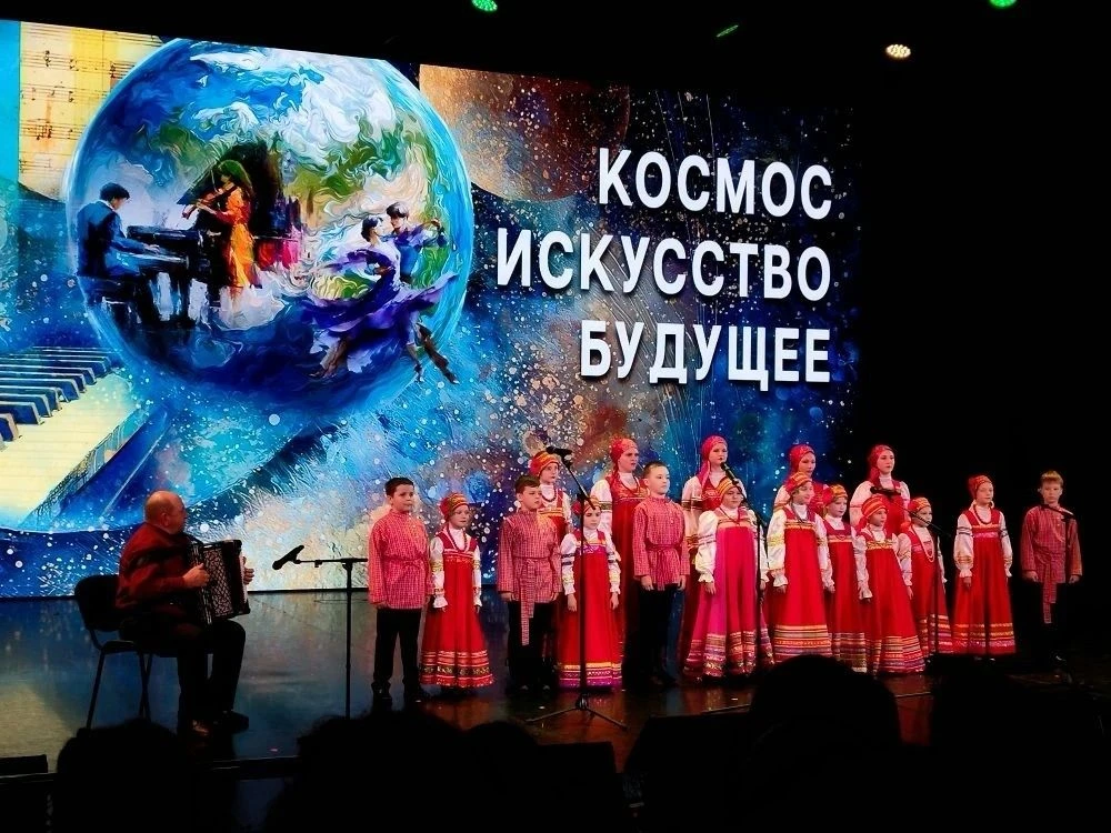 19 мая учащиеся 3В класса в составе ансамбля народной песни «Вёснушки» отделения «Музыкальный фолькл