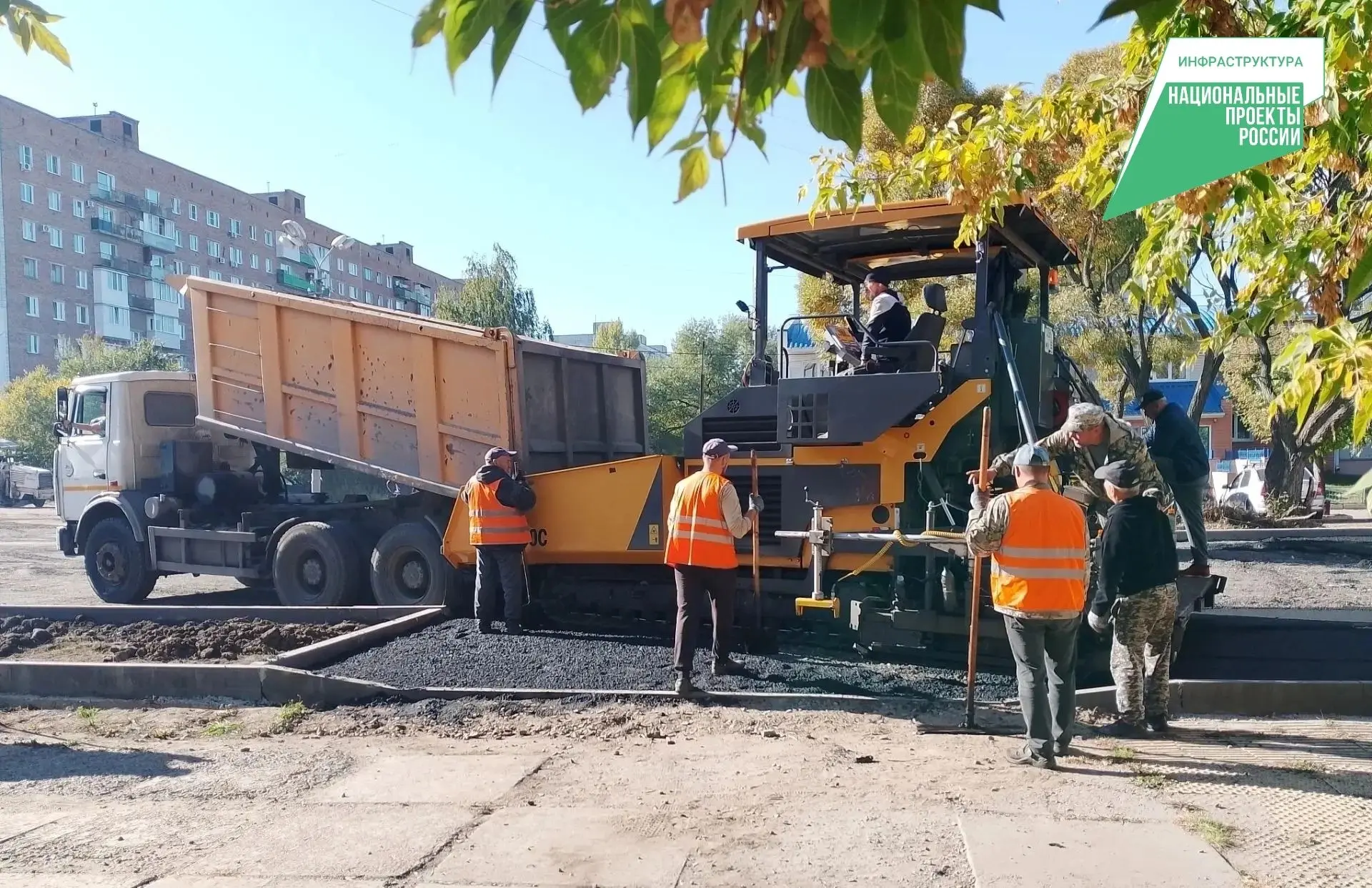 ✅️Возле КДЦ «Иртыш» обустроили парковку.