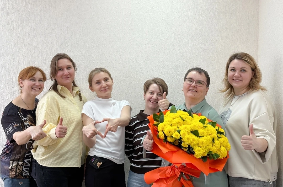 Сегодня свой День рождения отмечает директор гимназии - Беспалова Галина Михайловна!  Мы от всего се