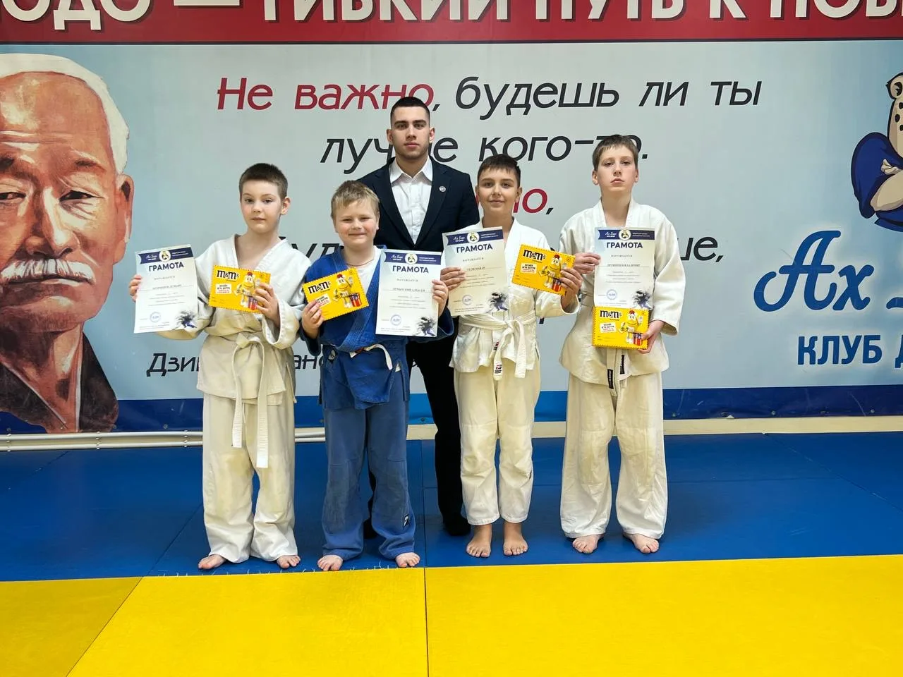 20-21 декабря состоялся Новогодний турнир на призы спортивного клуба дзюдо «Ах Барс» по дзюдо среди 