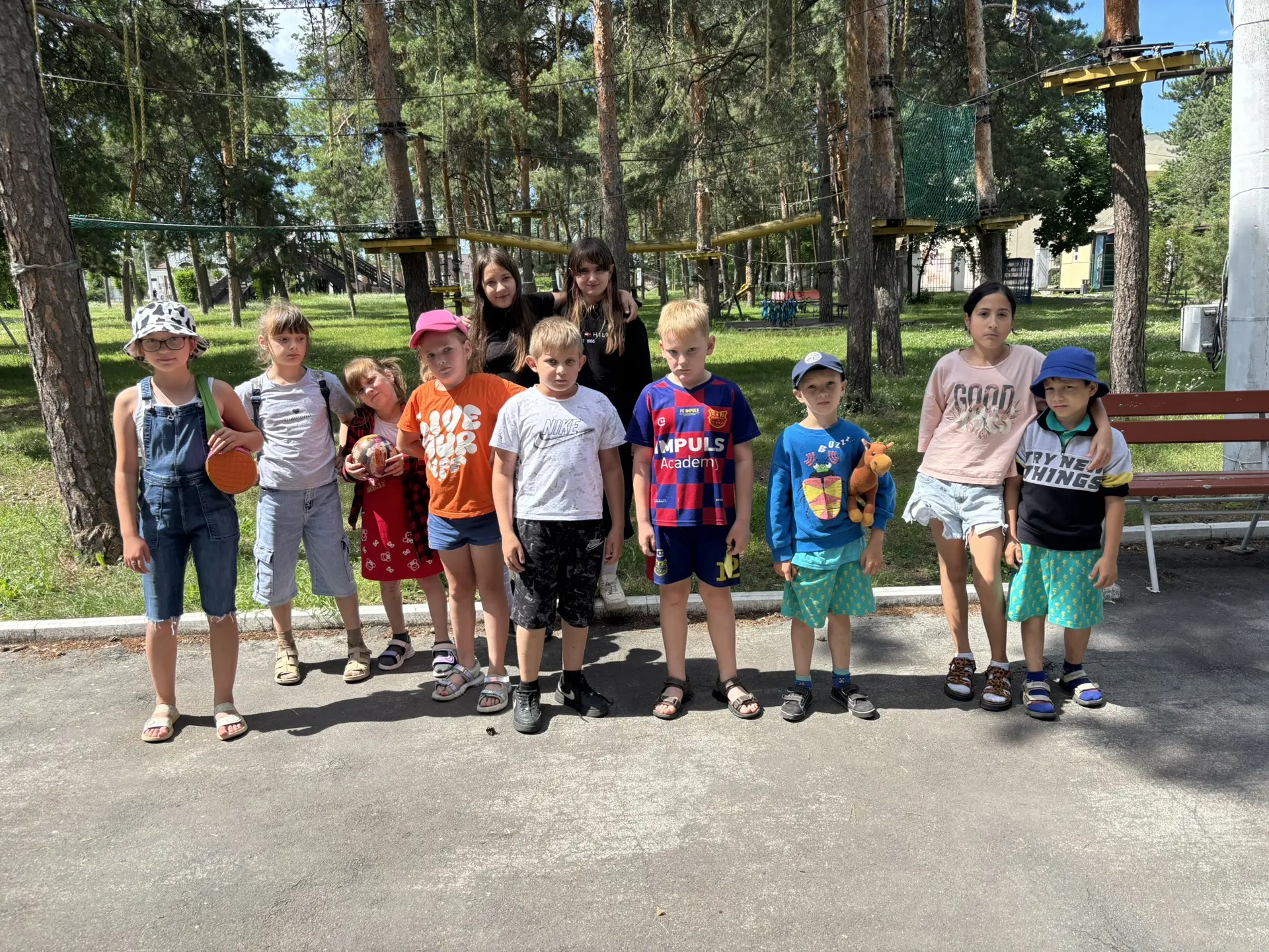 Сегодня в нашем пришкольном лагере «Нити поколений» прошёл день под названием «В здоровом теле — здо