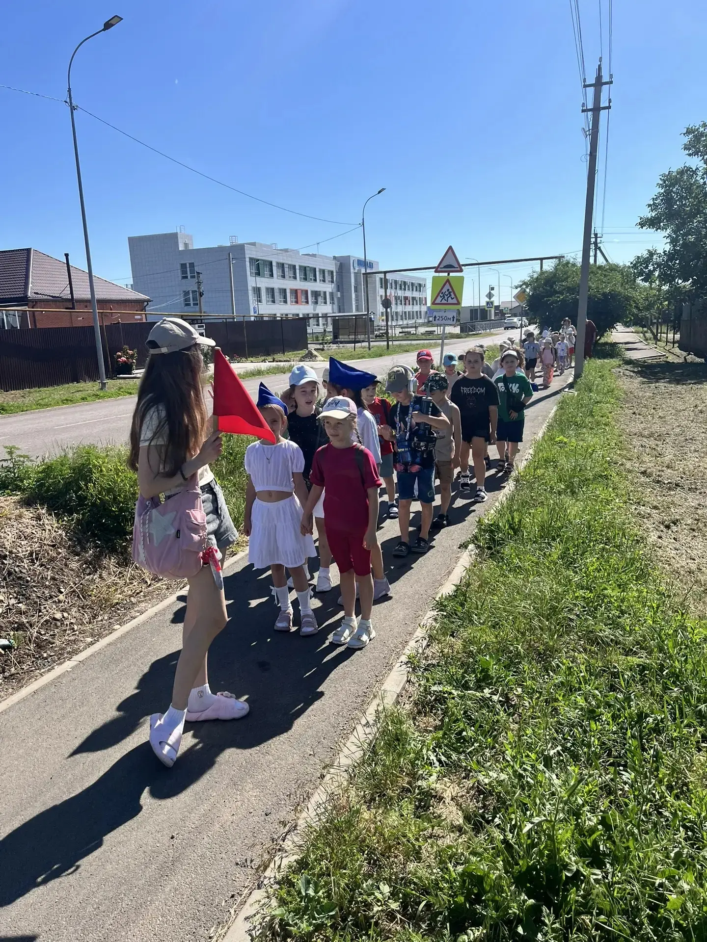 💯 Лагерные будни: день, полный приключений! ☀️

Кажется, мы знаем секрет идеального летнего дня. Ло
