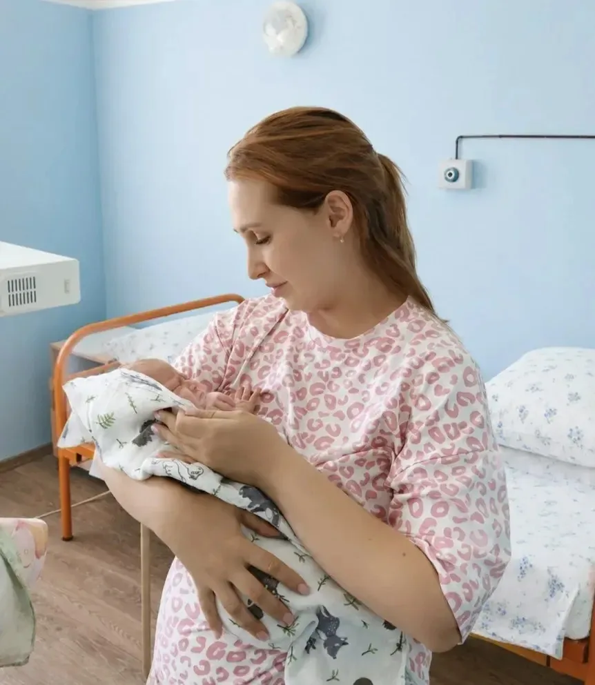 В Прокопьевском роддоме за месяц родились шестьдесят малышей — 26 мальчиков и 34 девочки.