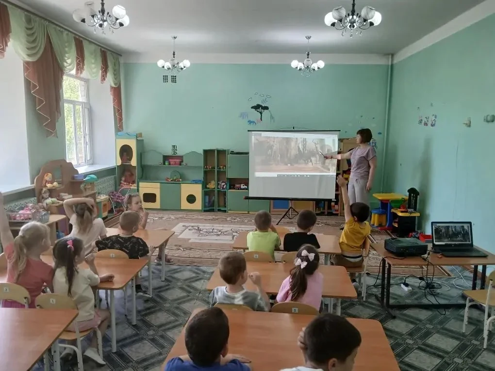 В старшей группе прошла виртуальная  экскурсия по Тамбовскому краеведческому музею.
