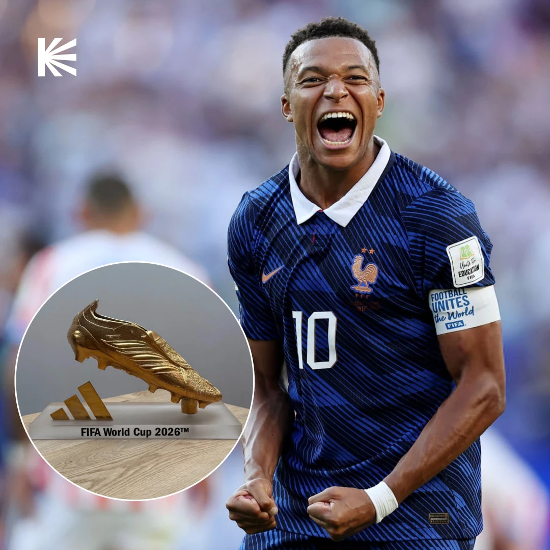 ⚽️ Мбаппе показал «Золотую бутсу» чемпионата мира