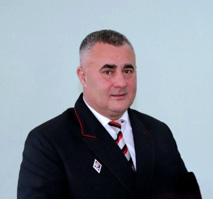 Работников сферы здравоохранения с профессиональным праздником поздравляет депутат Законодательного 