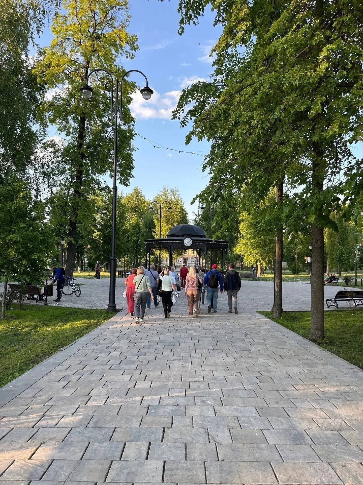 🌳 Индивидуальная обзорная экскурсия по Запрудам