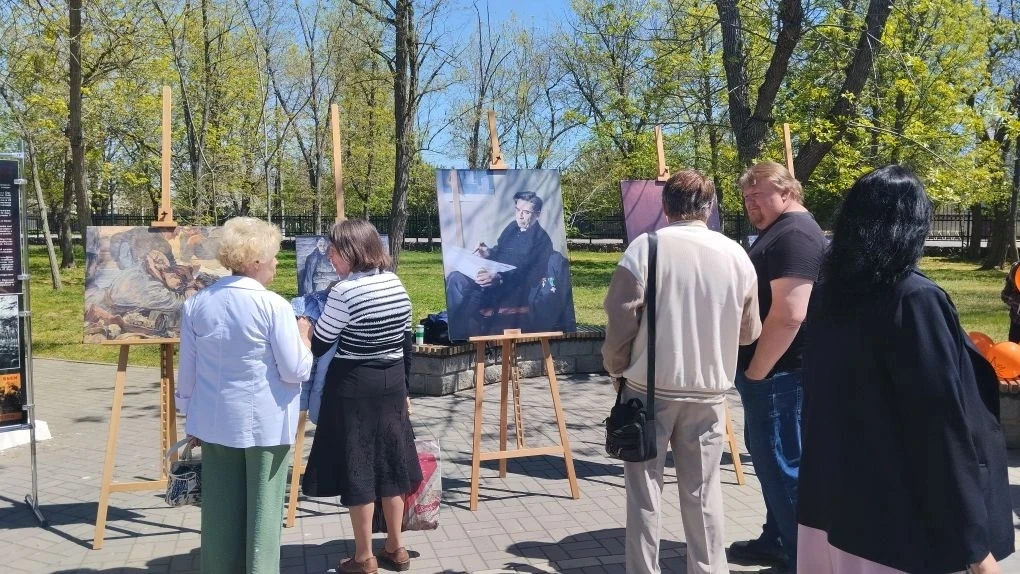 К 81-ой годовщине Великой Победы в парке культуры и отдыха города Геническ прошли мероп...