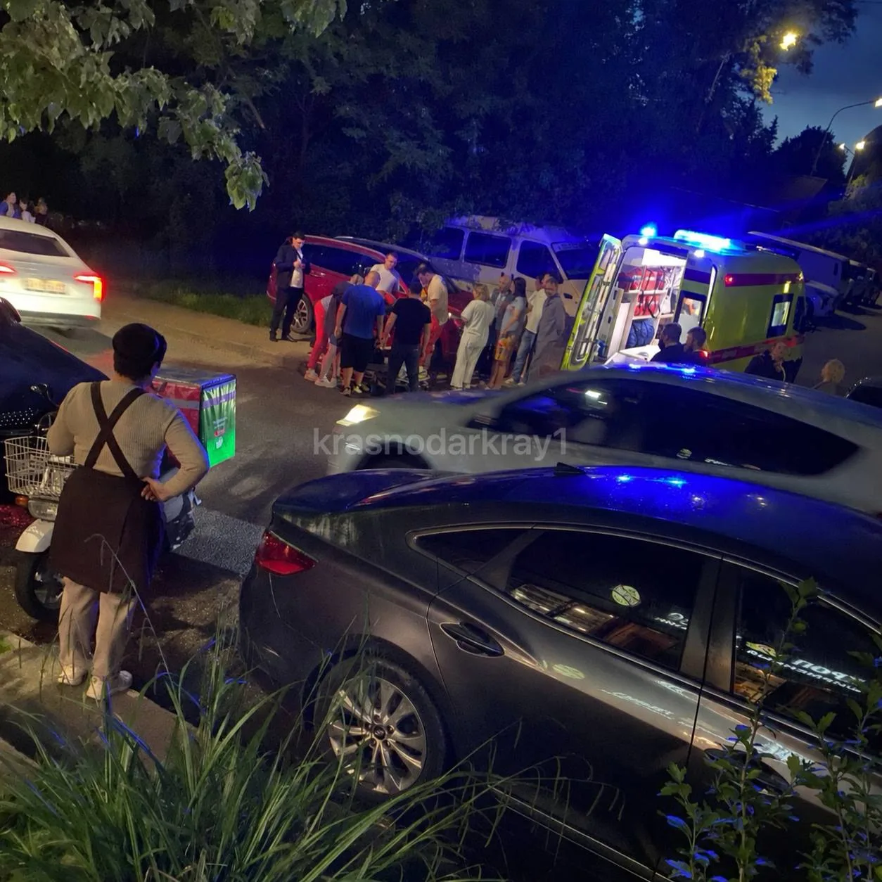 В Сочи сбили мальчика  В результате ДТП ребенку потребовалась помощь медиков.  Подробности уточняютс