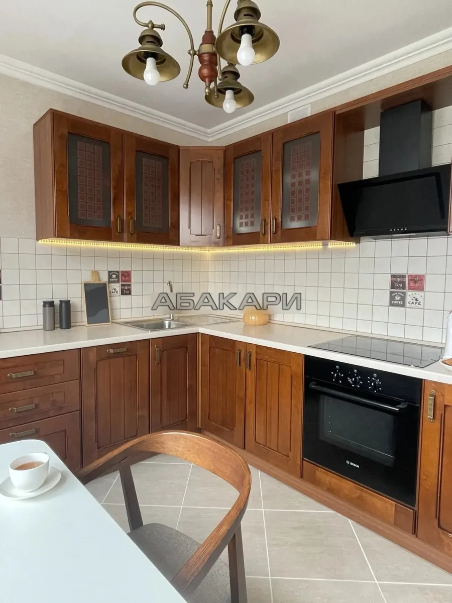 🏠 улица Алексеева, 21