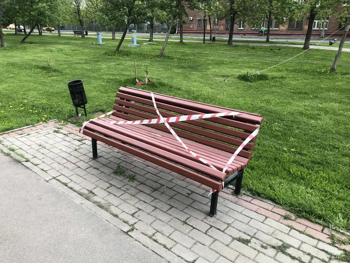 ЖИВИ НЕ НА НАШЕЙ СТОРОНЕ