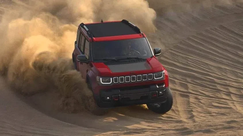 Меняем акцент — Dongfeng разработает электрические Jeep ⚡
