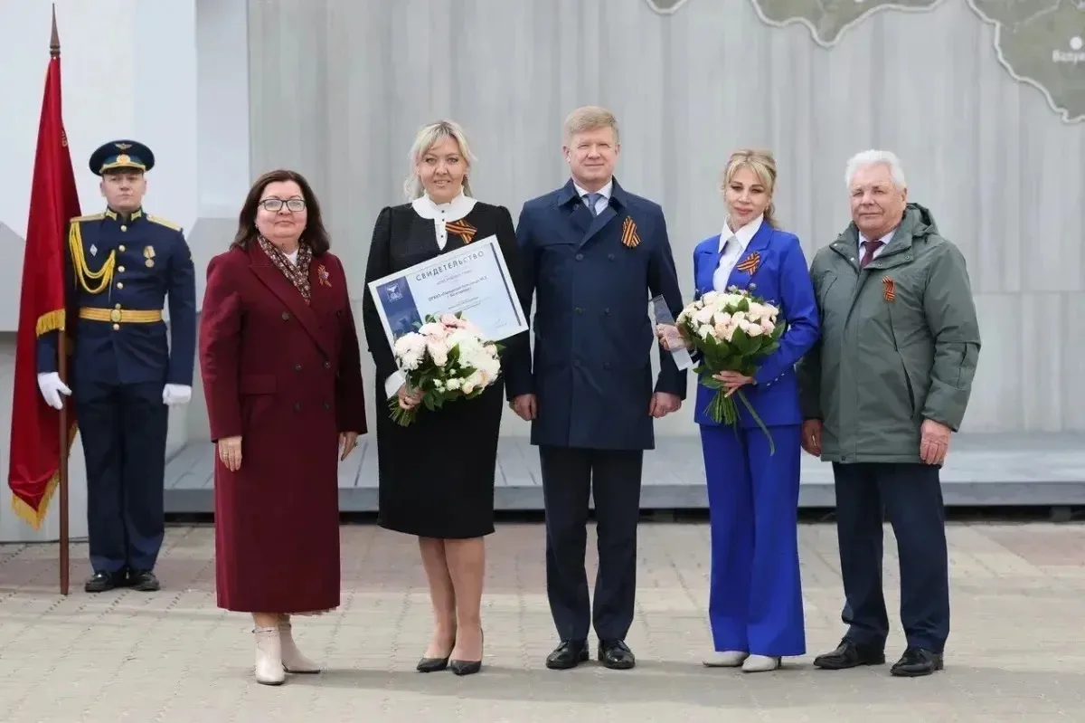 В парке Победы состоялось открытие обновлённой областной Аллеи Трудовой Славы!