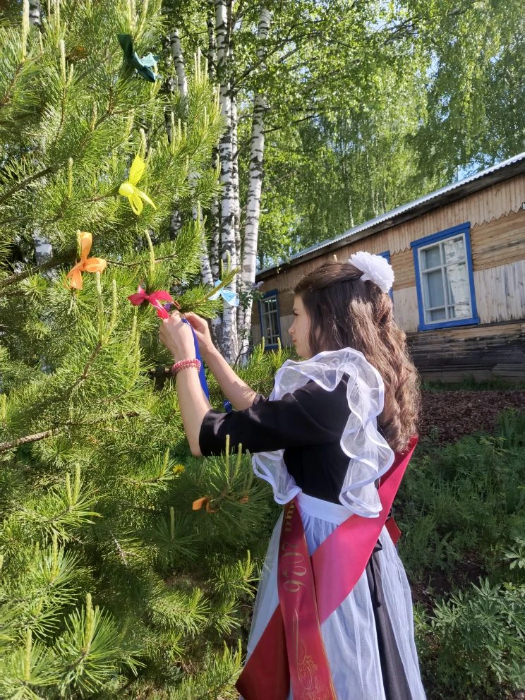 ✨ Неделя выпускника. Цвет: 💙💜