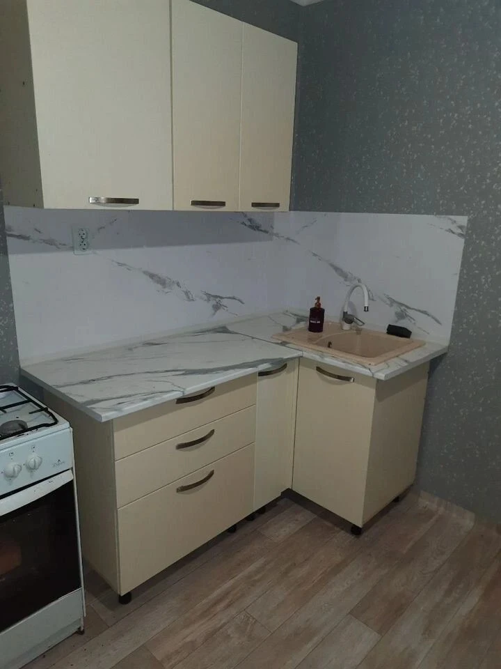 Г Казань Сдаём 2-х комнатную квартиру по улице ДУБРАВНАЯ. В шаговой доступности метро ДУБРАВНАЯ. Ряд