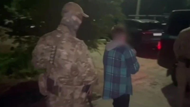 30-летний астраханец получил реальный срок за публичные призывы к нанесению ударов по о...