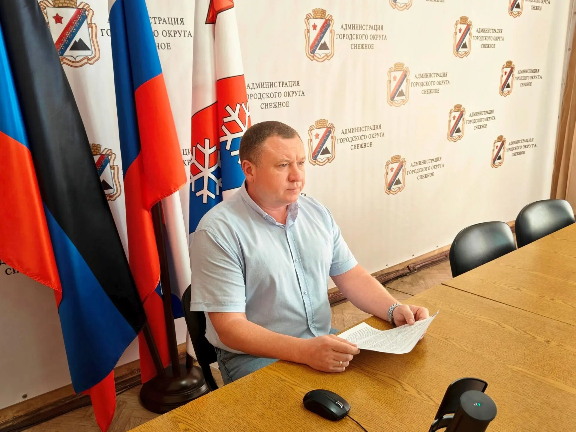 Глава Снежного в прямом эфире ответил на вопросы жителей