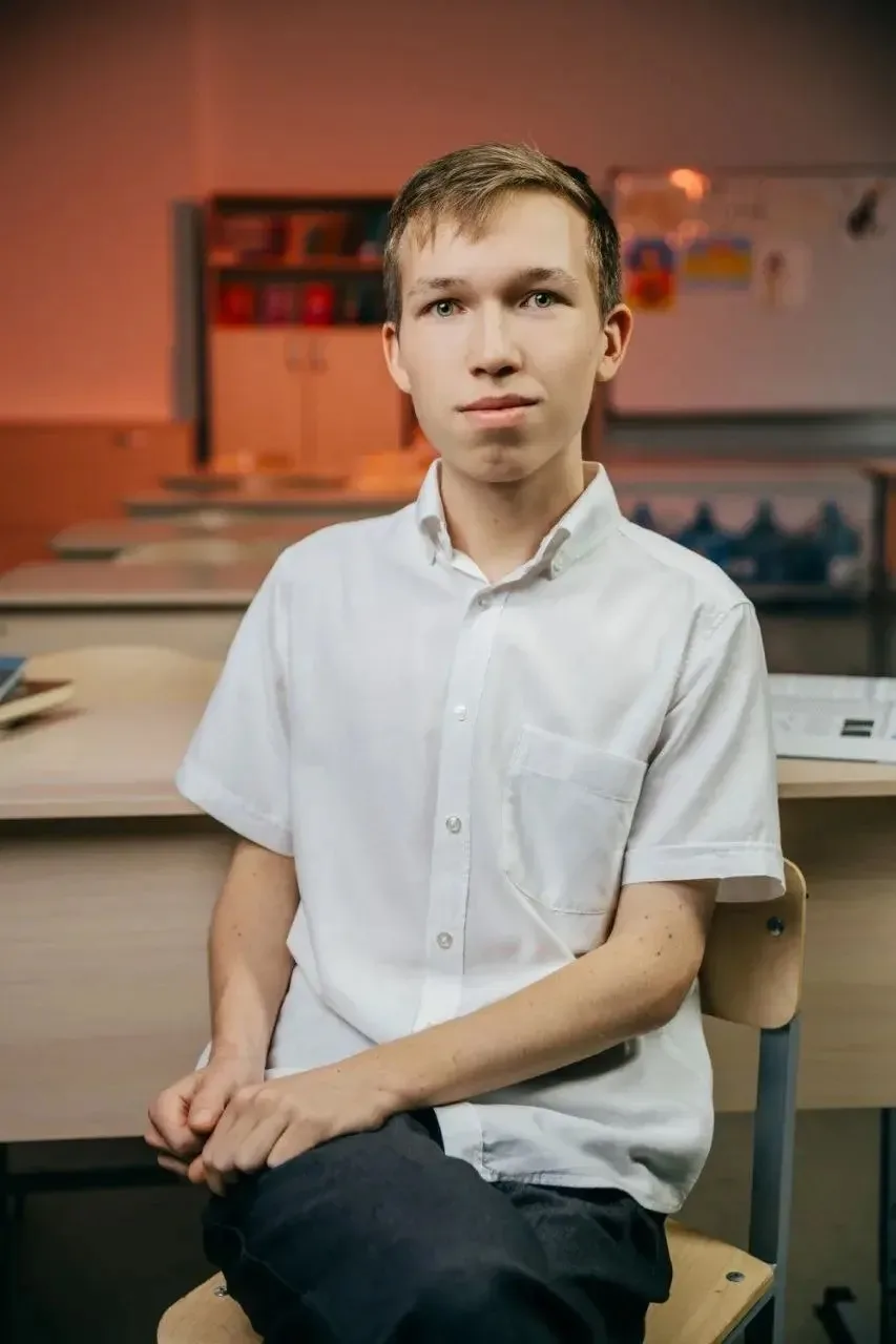 Александр З., 11 «А» класс: профильная математика  
84 балла, учитель Горшкова Надежда Николаевна; ф