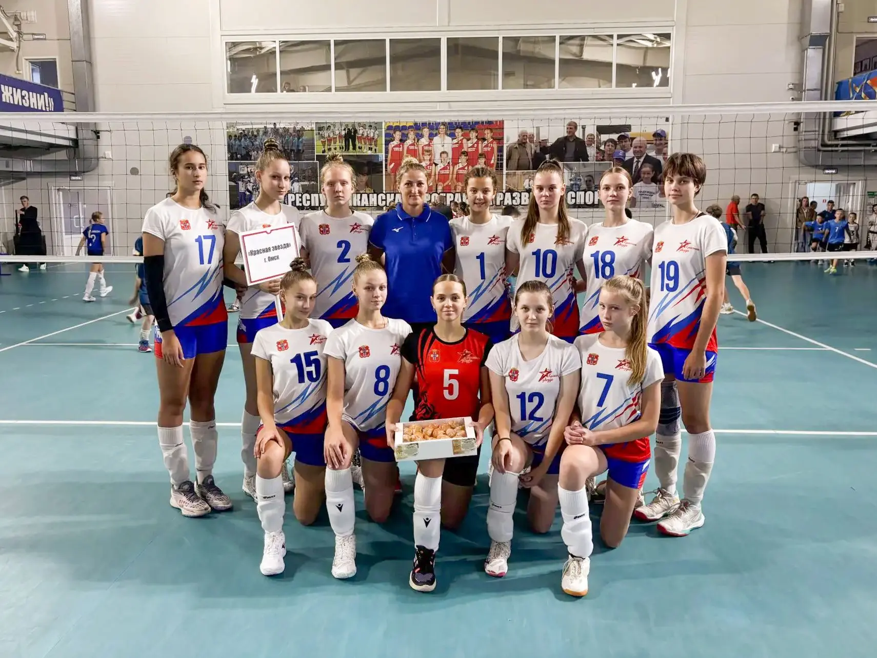 🏐  Наши девчонки - серебряные призёры турнира в Хакасии!
