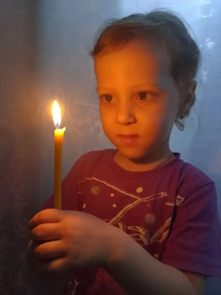 Воспитанница смешанной младшей группы МКДОУ "Д/c № 32" п. Арчаглы-Аят Ксения Р.  присое...
