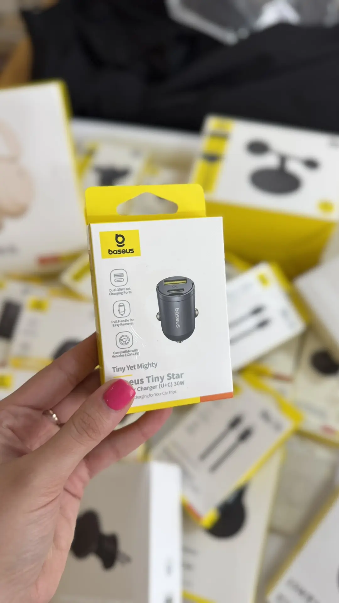 Автомобильное зарядное устройство Baseus Tiny Star Mini 30W быстро и безопасно подзарядит в машине п