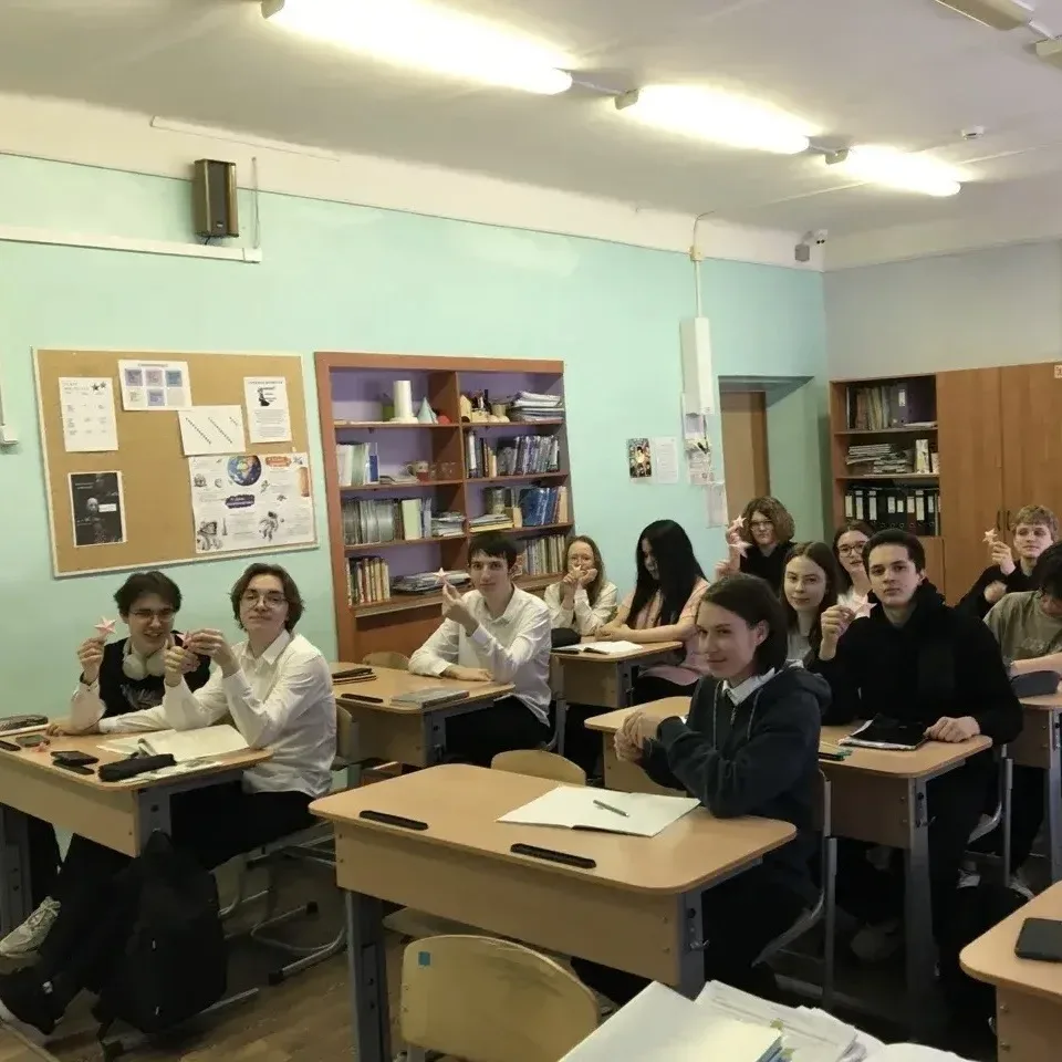 В 11а классе прошла викторина «Герои и сражения Великой Отечественной войны», посвящённая Дню Победы